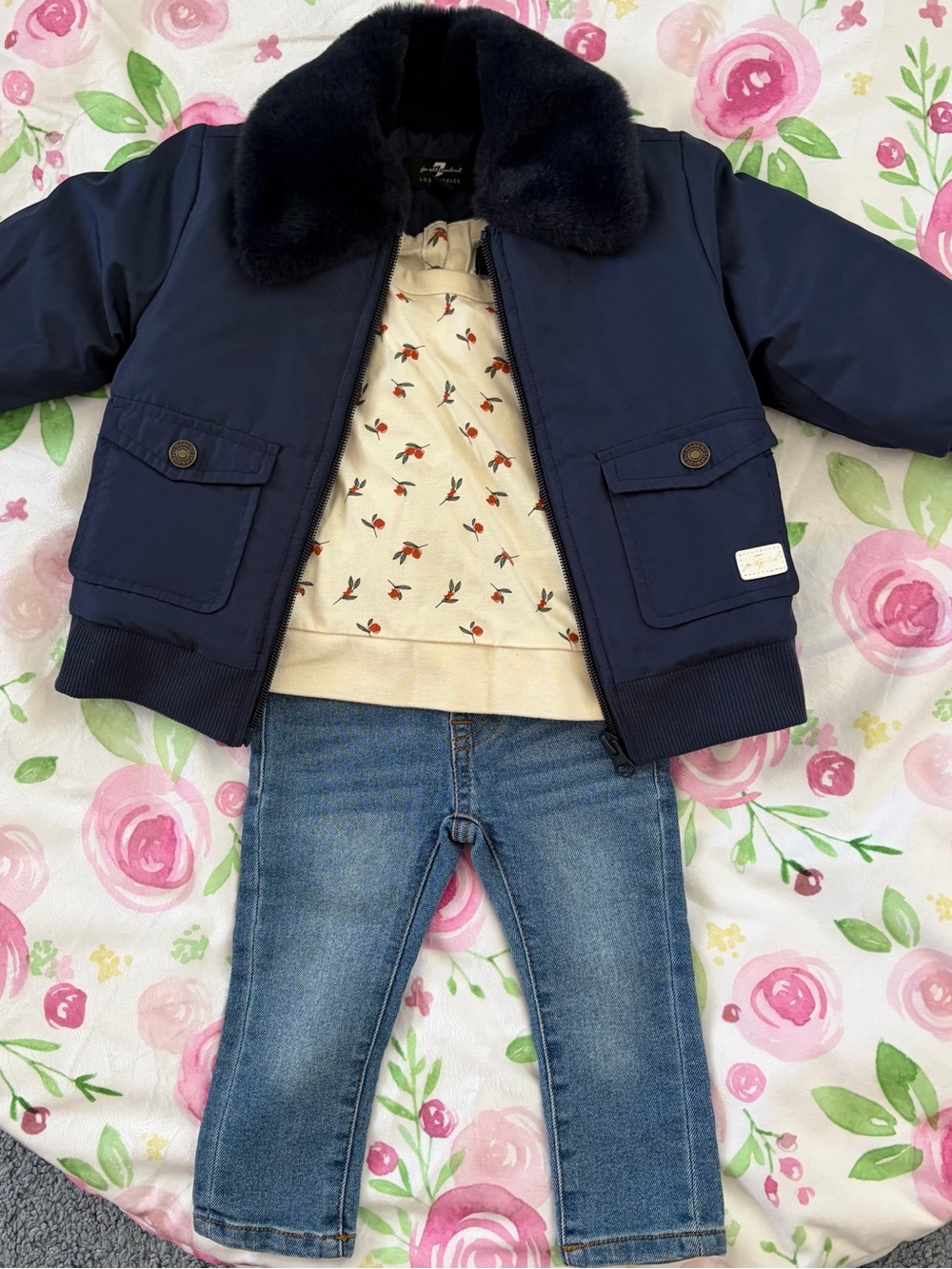7 For All Mankind Navy Puffer Jacket w Faux-Fur Collar, long sleeve top & jeans